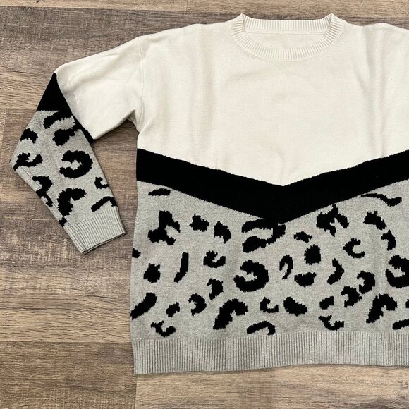cheetah print block sweater - Picture 1 of 2